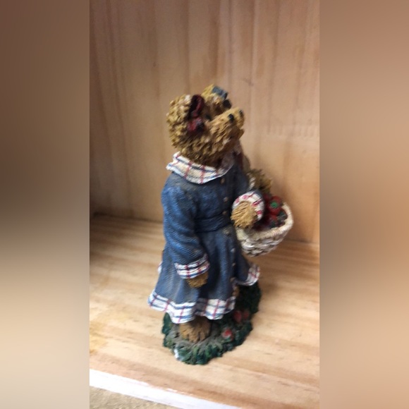 Boyd’s Bears Lauren & Jan Strawberry friends - Picture 3 of 5